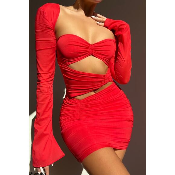 House Of CB Silk Cut Out Mini Dress Scarlet Size Medium NWT - Picture 2 of 5